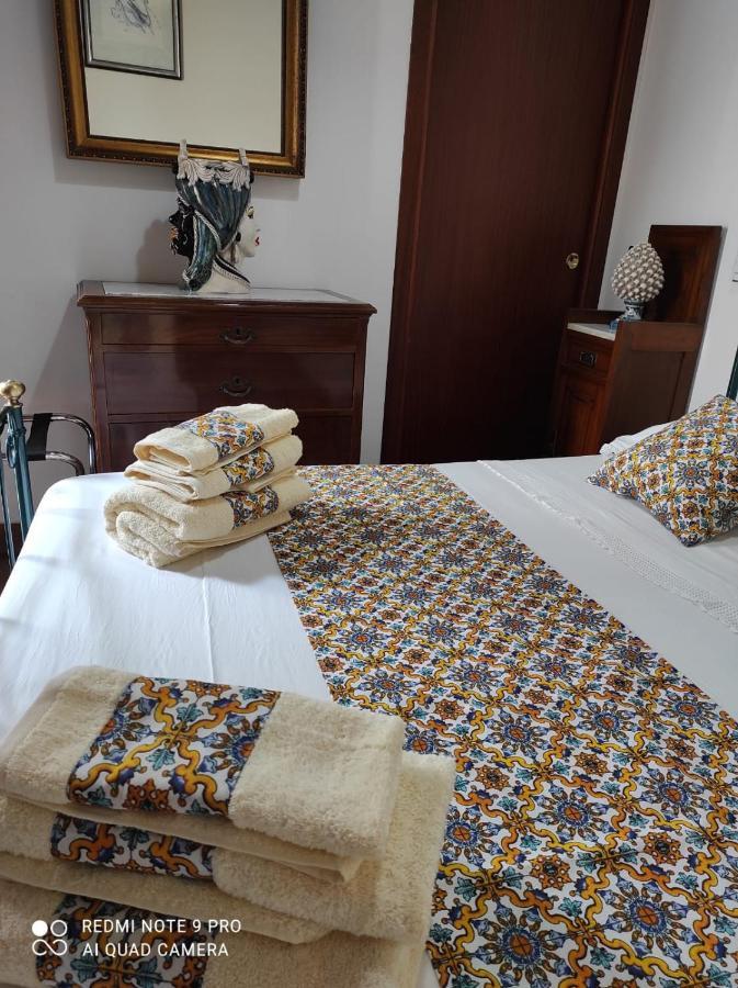B&B Il Padrino Savoca Luaran gambar