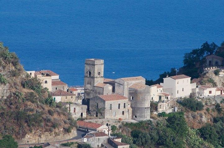 B&B Il Padrino Savoca Luaran gambar