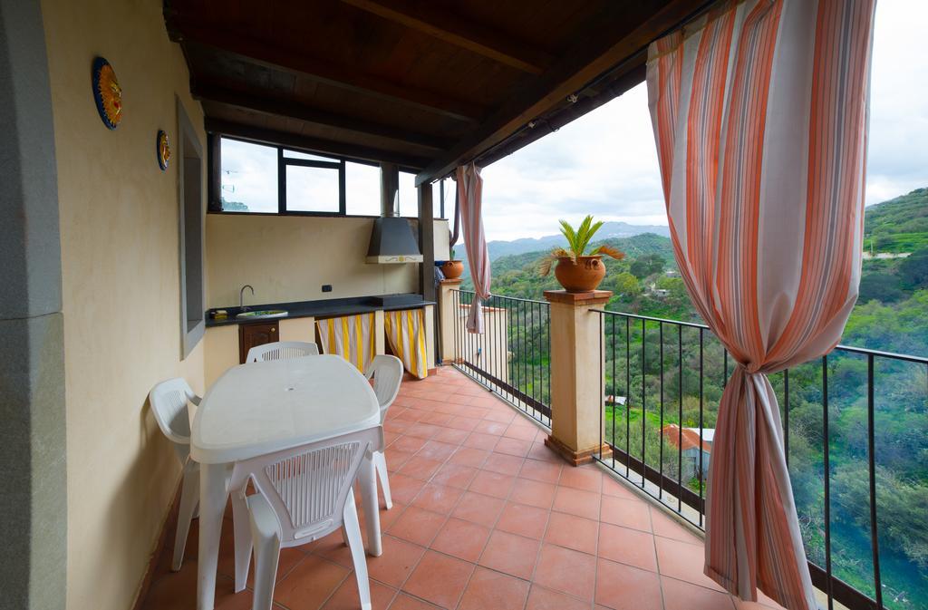 B&B Il Padrino Savoca Bilik gambar
