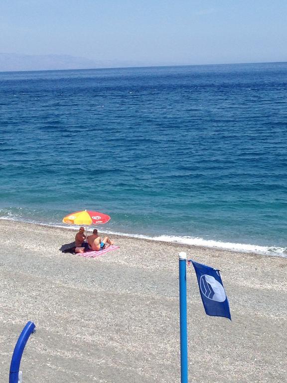 B&B Il Padrino Savoca Luaran gambar